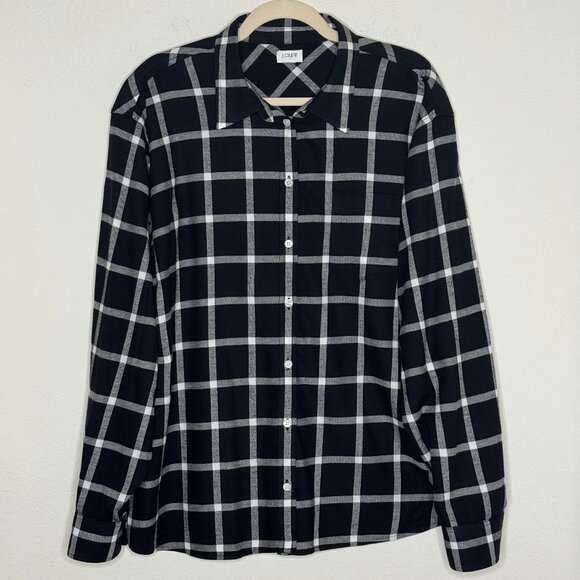 EUC JCREW Woman's Plus 2X Cotton Flannel Shirt Black Ivory Plaid Relaxed Fit - Picture 1 of 9